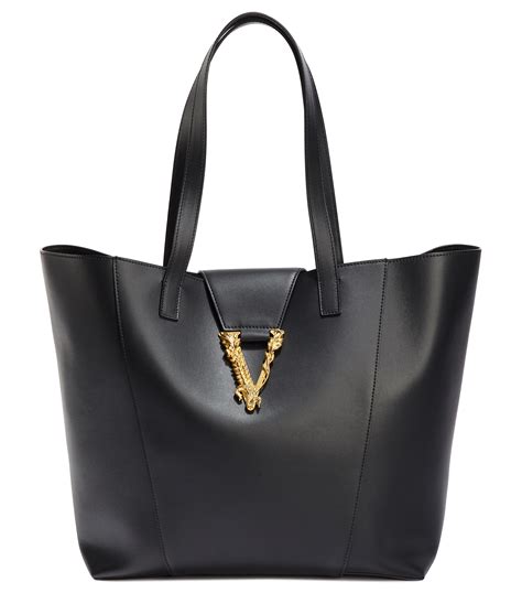 versace bolso negro|Colección de bolsos .